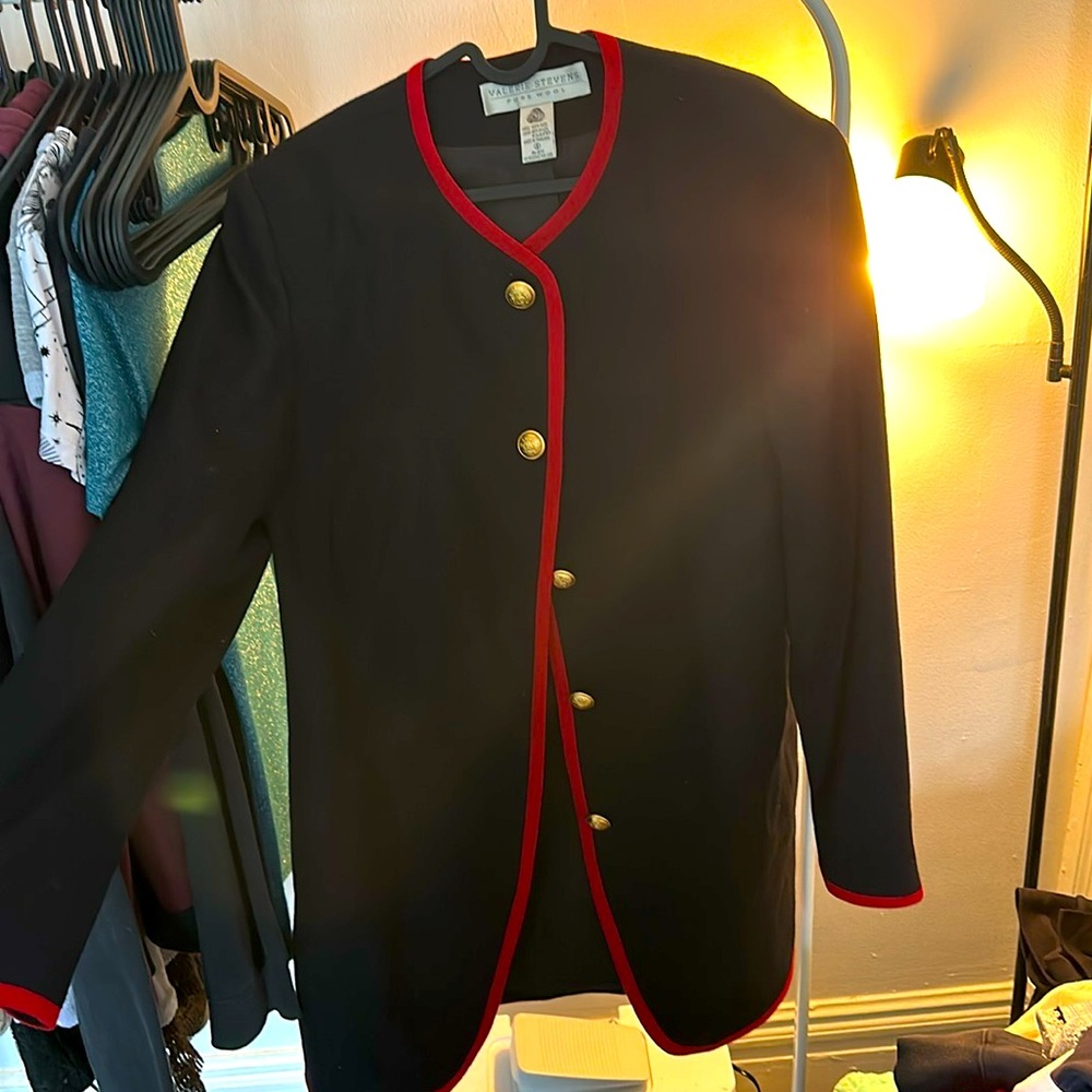 Valerie Stevens Black and Red Blazer with Structured Design